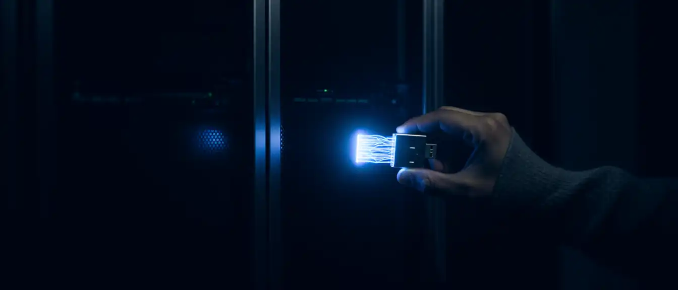 Конфликт вокруг кражи данных: OpenAI подала в суд на Apple из-за действий бывшего сотрудника
