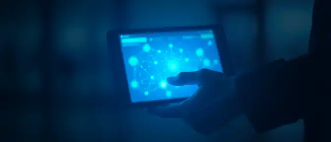 Проблемы установления финансового контроля над ИИ-агентами выделил директор AI-центра Т-Банка Дмитрий Ушанов